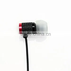 Sport Earphone Cut Earphone for Girls and Children Fashion Metal Earphone Black and Red Colour thumbnail-3