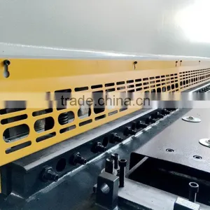 2015 New Design S Hydraulic Aluminum Plate Shearing Machine , NC Shears Used for Cutting Iron Sheet thumbnail-5