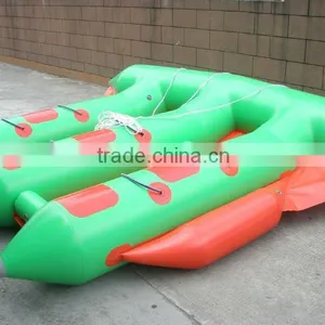 6 Seats Green and Red Inflatable Fly Fish thumbnail-1