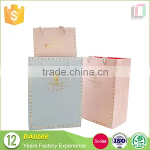 Different Size of Low Cost Cmyk Famous Brand Paper Bag thumbnail-6