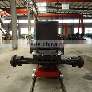 High Quality Tractor With 4WD thumbnail-2