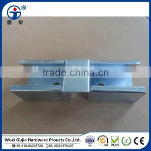 Connector for Roller Track in Pipe Rack System thumbnail-1