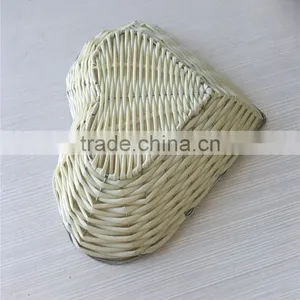 Wholesale Handmade Heart Shape Plastic Fruit Baskets thumbnail-3