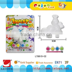 Factory Coloring Plastic Honeybee With Acrylic Paint Brush thumbnail-1