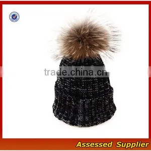 OEM High Quality Winter Knit Hat With Ball on Top Women and Man Fahion Beanie Knitted Hat With Pompoms for Wholesale thumbnail-3