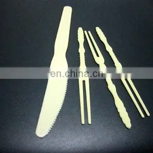 Plastic Cutlery thumbnail-1
