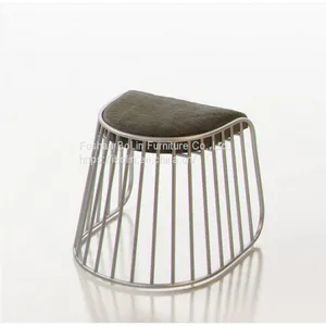 Prague Stool thumbnail-1
