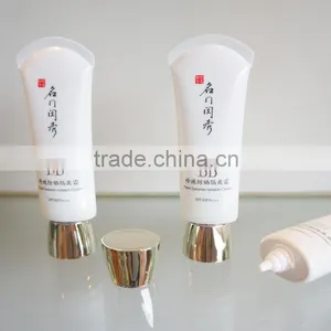 Acrylic Bowl Cover With Extruded Tube for Cosmetic Packaging thumbnail-3