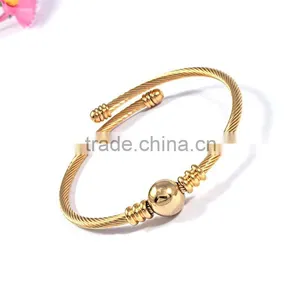 Fashion Accessories for Women Fashion Gold Bracelet thumbnail-3