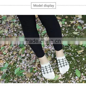 Top Quanlity White Pure Cotton Women Ankle Fashion Socks thumbnail-6