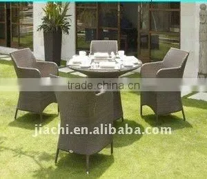 Antique Metal Outdoor Furniture thumbnail-1