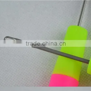 15cm Colorful Handle Tool Crochet Hooks Weave Knitting Braid Needle thumbnail-6