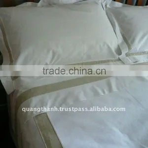 Hemstitched Bed Sheet thumbnail-1