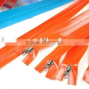 Water Resistant Zippers thumbnail-1
