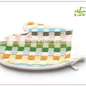 the Newest Fashion Exfoliating Bath Gloves for Shower thumbnail-3