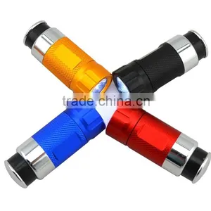 MINI Colorful DC 12V Car Cigarette Lighter Socket Rechargeable 0.5W 30-Lumen Mini LED Flashlight thumbnail-1