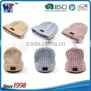 Chinese Manufacturer New Design Acrylic Fashion Crocheted Knitted Hat thumbnail-2