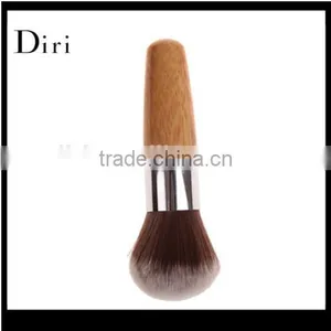 Wholesale on Custom Logo Powder Makeup Brushes thumbnail-1