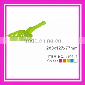 Custom Plastic Pet Feeder for Wholesale thumbnail-1