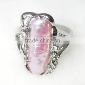18K Gold Baroque Pearl Tahitian Pearl Ring thumbnail-2