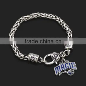 Hollow Philadelphia Eagles Logo Charm Bracelet Sports Fans Custom Charm Bracelet Big Chain Clasp Bracelet for Souvenir Gifts thumbnail-5