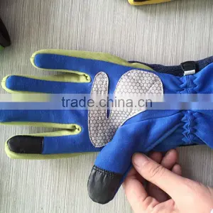 Customized Smart Touch Screen Gloves Winter Cycling thumbnail-1