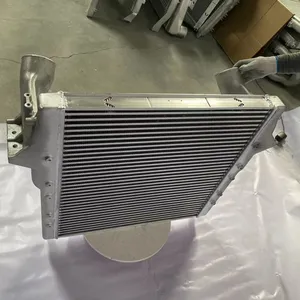Radiator Pop-ups FAW J6 Truck Intercooler 1119010-Q5140 Auto Cooling System thumbnail-4