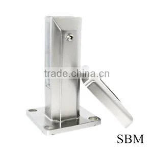 SS316/SS304 Square Base Plate Spigot for Stair Case/balcony Glass Fool Fencing thumbnail-1