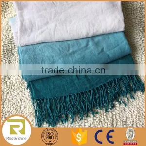 Wholesale 100% Viscose Woven Tie Dyed Fringed Throw Blanket thumbnail-1
