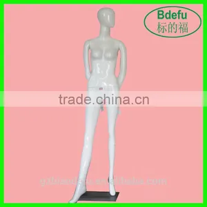 Hot Selling Abstract Female Safety Mannequin Made in China thumbnail-1