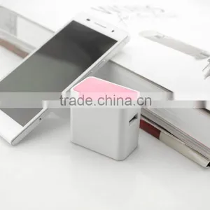 1*USB Output America/Japan Single Plug Mobile Phone Charger thumbnail-4