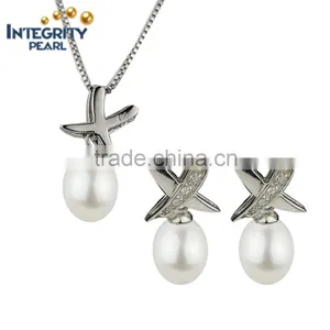 Best Price Hot Selling Fashion Top Quality 925 Sterling Silver Necklace&earrings Natural Pearl Jewelry Set for Women thumbnail-1