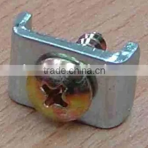 Conduit Clip thumbnail-1