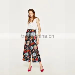 2017 HOT Ruffled in the Front and V-neck Ladies Chiffon Tank Top thumbnail-3