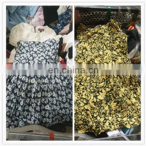 Cheap Old Clothes Shoes Ship to Nigeria Big Market Own Factory Clothing and Shoes Recycle Bins thumbnail-4