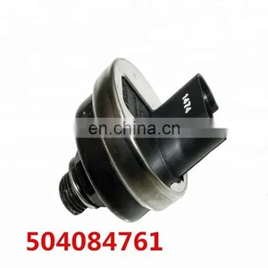 Oil Pressure Sensor OEM 504084761 thumbnail-1