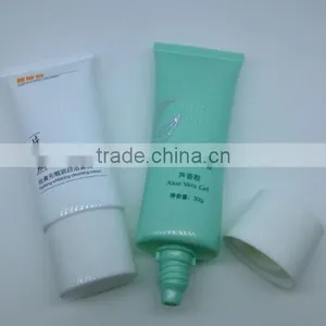 Cosmetic Oval Tube Packaging for Makeup Sets thumbnail-3