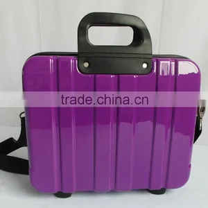Light Luggage/suitccase With Shiny Color thumbnail-1