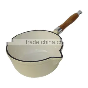 White Enamel Cookware thumbnail-1