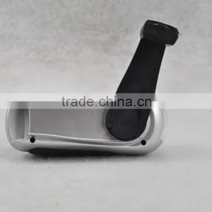 3 Led Wind Up Dynamo Flashlight thumbnail-5