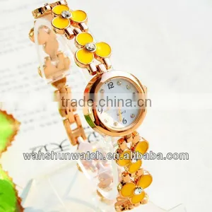 2015 Vogue Gold Watches for Women thumbnail-1