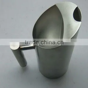 Stainless Steel Water Jug thumbnail-1