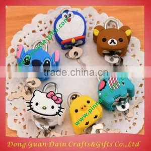 High Quality Silicone Keychains With Japan Charms thumbnail-1