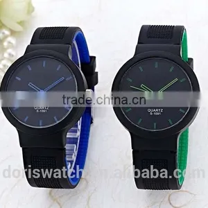 Classic Silicone Rubber Sports Wrist Watch Unisex Candy Colors Factory Price thumbnail-3