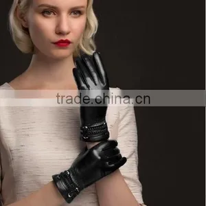 Fashionable Leather Gloves For Women Classic Black Leather Gloves For Women thumbnail-2