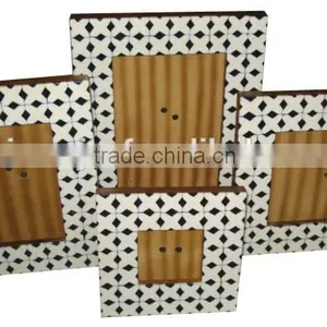 Eco-friendly Photo Frame | Antique Wood Photo Frames thumbnail-1