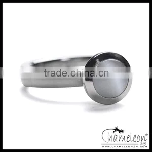 Chameleon 316L Stainless Steel Metal Screw Single Stone Finger Ring thumbnail-3