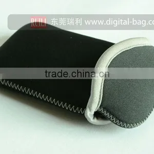 Simple Neoprene Flexible Digit Camera Casephone Pouch thumbnail-4