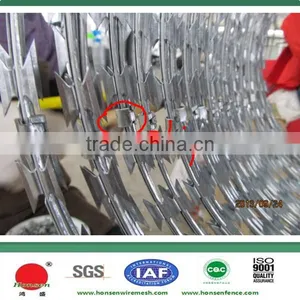 Good Quality Big Discount Razor Wire Prison Fence thumbnail-1