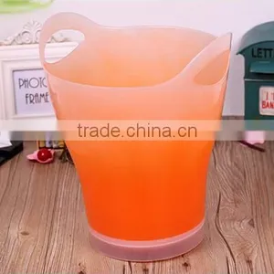 Plasitc Solid Fashion Waste Bin thumbnail-3